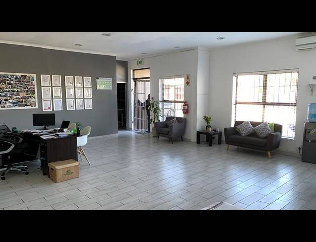 INDUSTRIAL PROPERTY TO RENT IN MAITLAND